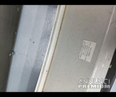 PARAURTI POSTERIORE CON SENSORI DI PARCHEGGIO MINI - 9