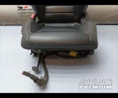 SEDIA ANTERIORE SINISTRO IN PELLE NERA MERCEDES W2 - 18