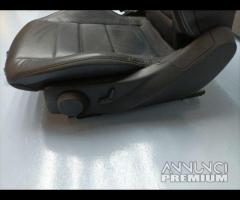 SEDIA ANTERIORE SINISTRO IN PELLE NERA MERCEDES W2 - 19