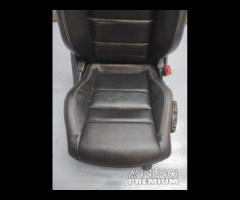 SEDIA ANTERIORE DESTRO IN PELLE NERA MERCEDES CLAS - 15