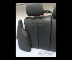 SEDILI POSTERIORE IN PELLE NERA BMW F20