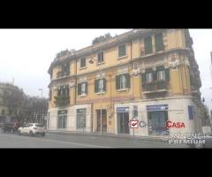 Piazza Cairoli, 2 vani uso ufficio