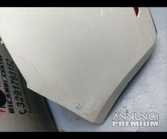 PARAURTI POSTERIORE CON SENSORI DI PARCHEGGIO SEAT