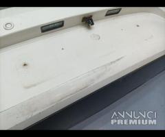 PARAURTI POSTERIORE CON SENSORI DI PARCHEGGIO SEAT - 11