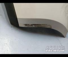 PARAURTI POSTERIORE CON SENSORI DI PARCHEGGIO SEAT - 19