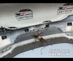 PARAURTI POSTERIORE CON SENSORI DI PARCHEGGIO SEAT - 22