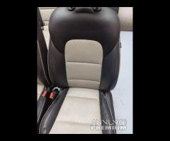 SET SEDILI IN PELLE NERA KIA SPORTAGE SERIE IV