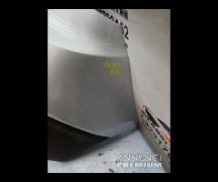 PARAURTI POSTERIORE CON SENSORI DI PARCHEGGIO HYUN - 17