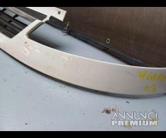 GRIGLIA PARAURTI ANTERIORE OPEL VIVARO 2004 820004 - 6