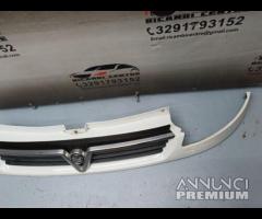 GRIGLIA PARAURTI ANTERIORE OPEL VIVARO 2004 820004 - 18
