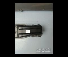 BARRA TRAVERSA RINFORZO PARAURTI ANTERIORE  VOLKSW