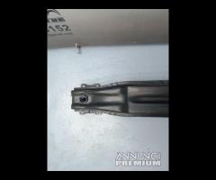 BARRA TRAVERSA RINFORZO PARAURTI ANTERIORE  VOLKSW - 6