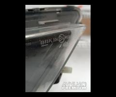 FARO FENDINEBBIA ANTERIORE DX INFERIORE PARAURTI S - 18