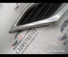 GRIGLIA DX \\ SX PARAURTI CENTRALE SAAB 9-3 93 200