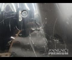 PARAURTI POSTERIORE CON SENSORI DI PARCHEGGIO AUDI - 17