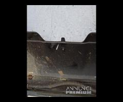 PARAURTI POSTERIORE CON SENSORI DI PARCHEGGIO PEUG - 21