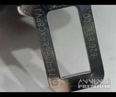 CINTURA DI SICUREZZA POSTERIORE DESTRA JAGUAR XE 2 - 13