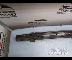 TRAVERSA RINFORZO PARAURTI ANTERIORE LAND ROVER DI