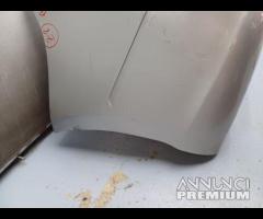 PARAURTI POSTERIORE CON SENSORI DI PARCHEGGIO MERC