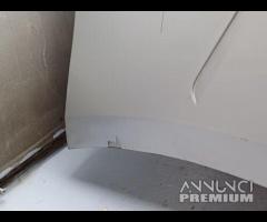 PARAURTI POSTERIORE CON SENSORI DI PARCHEGGIO MERC