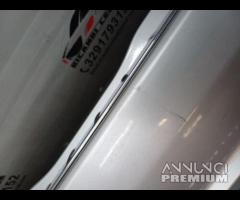 PARAURTI POSTERIORE CON SENSORI DI PARCHEGGIO MERC - 13