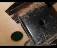 TRAVERSA PARAURTI POSTERIORE VOLKSWAGEN GOLF 6 1.6