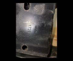 RINFORZO TRAVERSA PARAURTI POSTERIORE FORD FOCUS 1