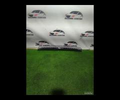 GRIGLIA FISSAGGIO PARAURTI POSTERIORE VOLKSWAGEN G