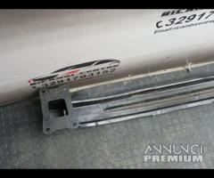 TRAVERSA RINFORZO PARAURTI POSTERIORE SEAT LEON (5 - 13