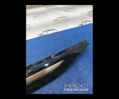 STAMPAGGIO PARAFANGO ANTERIORE DX RANGE ROVER EVOQ - 7