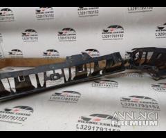 SUPPORTO CENTRALE RIVESTIMENTO PARAURTI POSTERIORE - 19