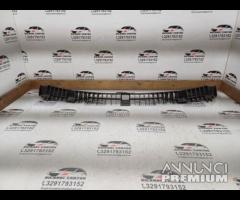 GRIGLIA PROTEZIONE ANTERIORE/DEFLETTORI VENTO SKOD