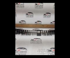 GRIGLIA PROTEZIONE ANTERIORE/DEFLETTORI VENTO SKOD - 6