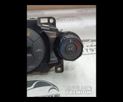 PANNELLO COMANDI CLIMA/RISCALDATORE 2014 FORD FIES - 12