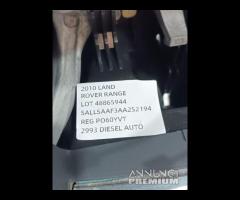 VOLANTE MULTIFUNZIONE IN PELLE 2010 LAND ROVER RAN - 21