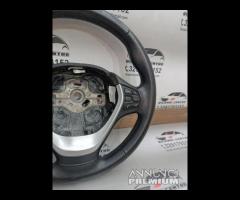 VOLANTE SPORTIVO MULTIFUNZIONE 2013 BMW1 F20 120D