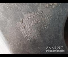 STAFFA PARAURTI POSTERIORE DESTRO VOLVO XC40  (536 - 24