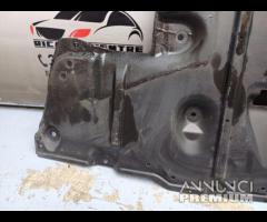 SOTTOSCOCCA PARASPRUZZI NISSAN LEAF 2023 748113NA0 - 19