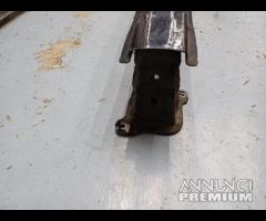 TRAVESA RINFORZO PARAURTI POSTERIORE SKODA FABIA 2 - 10