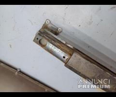 TRAVERSA PARAURTI POSTERIORE SKODA SUPERB 2014 3T5