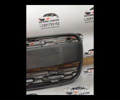 GRIGLIA PARAURTI ANTERIORE CENTRALE FIAT PANDA EAS