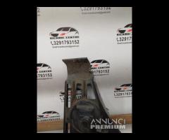 STAFFA SUPPORTO PARAURTI POSTERIORE DX 2007 BMW 6 - 19