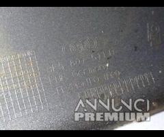 PARAURTI POSTERIORE CON SENSORI DI PARCHEGIO AUDI - 24
