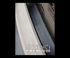 PARAURTI POSTERIORE CON SENSORE DI PARCHEGGIO AUDI - 12