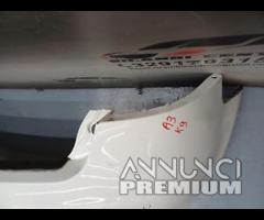 PARAURTI POSTERIORE CON SENSORE DI PARCHEGGIO AUDI - 18