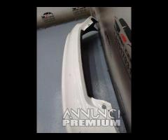 PARAURTI POSTERIORE CON SENSORE DI PARCHEGGIO AUDI - 19