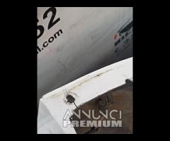 PARAURTI POSTERIORE CON SENSORE DI PARCHEGGIO AUDI - 24