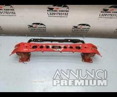 TRAVERSA RINFORZO PARAURTI ANTERIORE FORD FOCUS 20