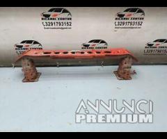 TRAVERSA RINFORZO PARAURTI ANTERIORE FORD FOCUS 20