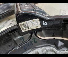 VOLANTE SPORTIVO MULTIFUNZIONE IN PELLE TRAFORATA - 18